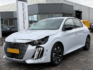škoda osobní automobily Peugeot 208 1.2 Hybrid 110 e-DCS6 Allure 2026/5