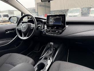 Toyota Corolla 1.8 Hybrid Business picture 14