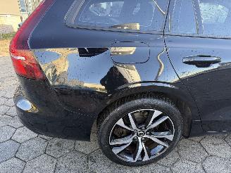 Volvo V-60 2.0 B3 Essential Edition picture 5