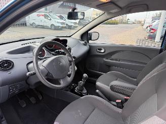 Renault Twingo 1.2 16V Dynamique picture 10