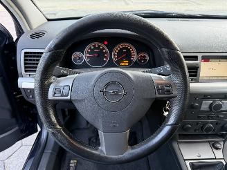 Opel Vectra GTS 1.8-16V Temptation Excellence picture 16