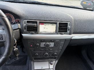 Opel Vectra GTS 1.8-16V Temptation Excellence picture 18