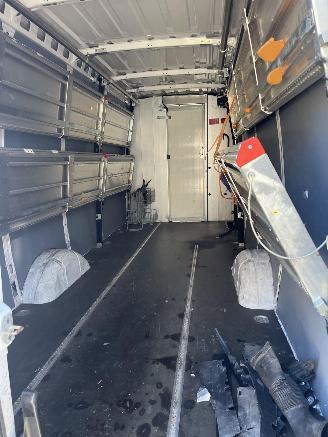 Iveco Daily 35S12 V 2.3 410 H3 MAXI XXL. picture 6
