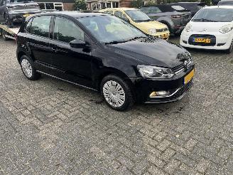 skadebil auto Volkswagen Polo 1.4 TDI COMFORLINE. 2015/11