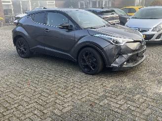  Toyota C-HR 1.8 HYBRID EXECUTIVE AUTOMAAT. 2019/6