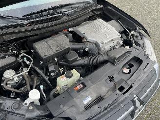Mitsubishi Outlander 2.0 PHEV Business Edition AUTOMAAT 4x4 picture 7