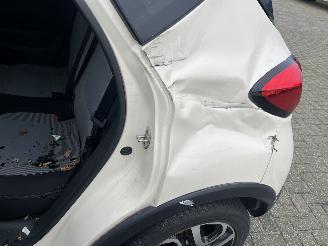 Renault Captur 0.9 TCE DYNAMIQQUE. picture 6