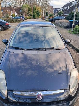 Fiat Punto Evo 1.3 MULTIJET KLIMATRONIC SPORTVELGEN picture 3