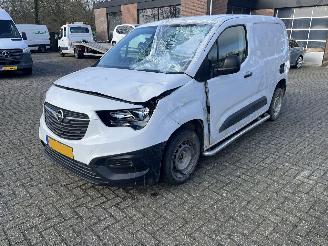 Opel Combo 1.5 CDTI blue hdi 100 S&S L1 picture 2