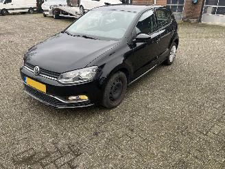Vaurioauto  passenger cars Volkswagen Polo 1.4 TDI COMFORTLINE. ZWART. 2015/12