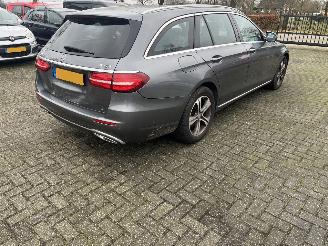 Mercedes E-klasse 220 d Ambition Estate automaat. amg. picture 4