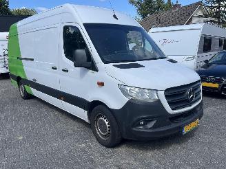 skadebil bedrijf Mercedes Sprinter 316 CDI L3H2 MAXI XXL AIRCO NAVI CAMERA. 2019/9
