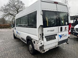 Fiat Ducato 2.3 MAXI PKW 9 PERSOONS  PLUS INVALIDE LIFT. picture 2