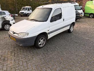 Peugeot Partner 1.4 Benzine picture 2