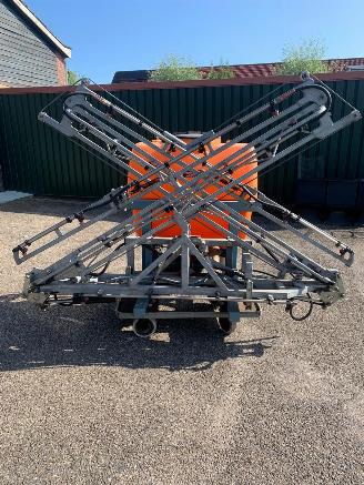 Schade machine Overige  empas sproeiinstalatie 2001/1