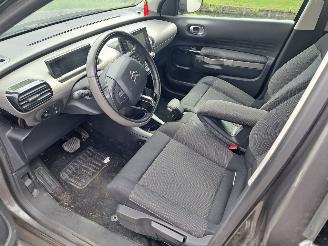 Citroën C4 cactus 1.2 pre tech shine automaat picture 3