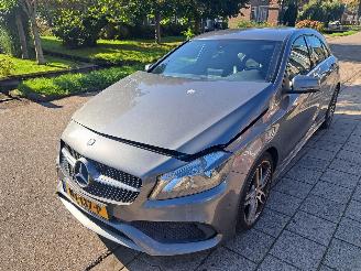 Voiture accidenté Mercedes A-klasse 180 2016/2