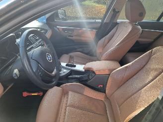 BMW 3-serie 318i luxery edition automaat picture 6