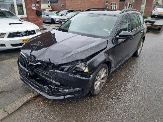 Skoda Octavia 1.4 tsi automaat picture 2