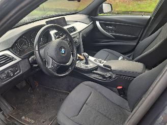 BMW 3-serie 320i high executive automaat picture 3