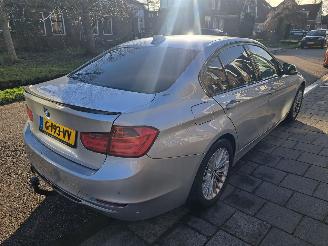 BMW 3-serie 316i automaat picture 3
