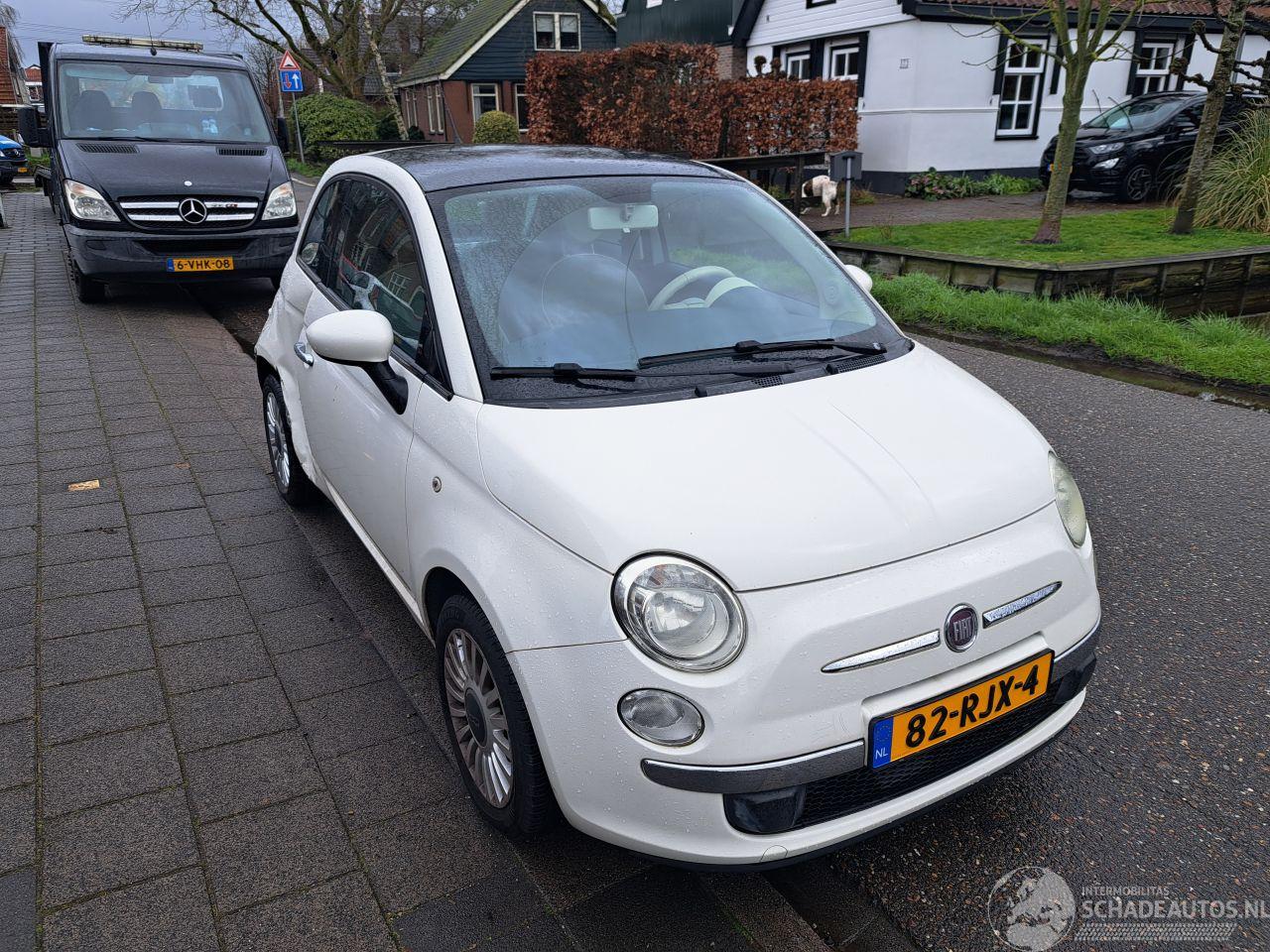 Fiat 500 1.2i lounge
