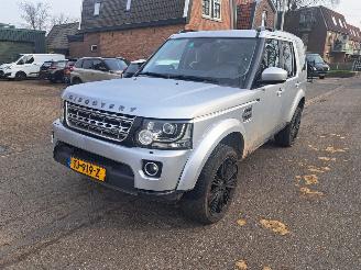 Vaurioauto  passenger cars Land Rover Discovery 3.0 SDV 6 HSE automaat 2015/1
