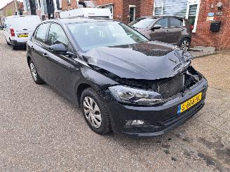 Unfallwagen Volkswagen Polo 1.0 tsi comfort line 2019/11