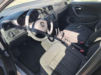 Volkswagen Polo 1.0i 5drs airco picture 3