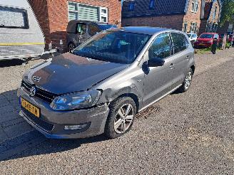 Volkswagen Polo 1.2i 12v Match picture 2