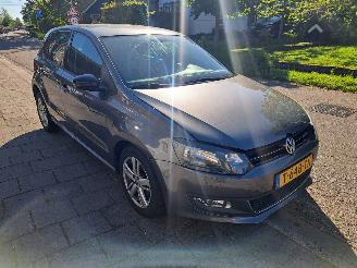 krockskadad bil auto Volkswagen Polo 1.2i 12v Match 2012/10