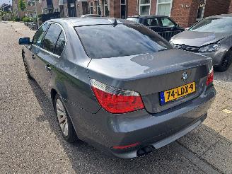 BMW 5-serie 523i automaat picture 5