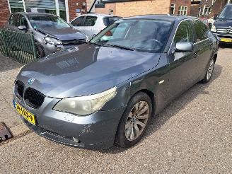 BMW 5-serie 523i automaat picture 2