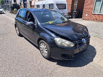 Volkswagen Golf 1.2 tsi trend line picture 2