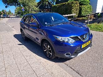 Damaged car Nissan Qashqai 1.2 connect edition {hagelschade} 2014/6