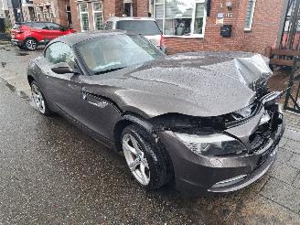 skadebil auto BMW Z4 2.3i S drive executive 2011/9
