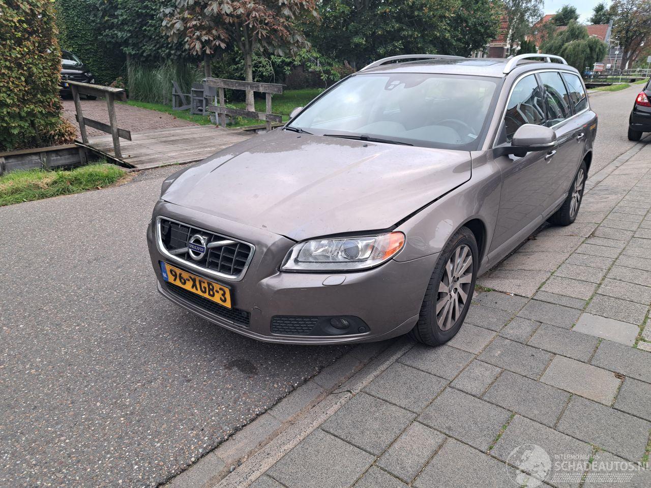 Volvo V-70 1.6i T4 limited edition