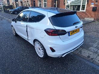 Ford Fiesta 1.1i sport picture 6