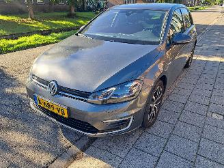 Voiture accidenté Volkswagen Golf golf e automaat 2020/1