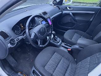 Skoda Octavia 1.2 tsi combi picture 3