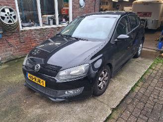 krockskadad bil auto Volkswagen Polo 1.2 tdi 2011/6