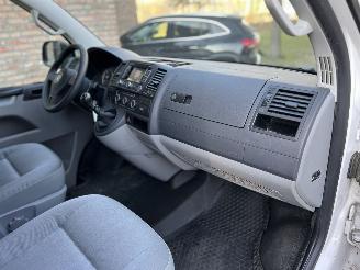 Volkswagen Transporter 2.0 TDI BM BLUEMOTION AIRCO NAVI picture 3