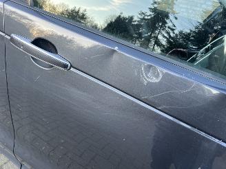 Landrover Discovery 3.0 TD6 FIRST EDITION (GRIJS KENTEKEN) picture 14