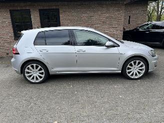 Volkswagen e-Golf  picture 16