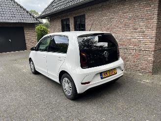 Vaurioauto  passenger cars Volkswagen Up! 1.0 BTM MOVE UPi AIRCO 2017/12