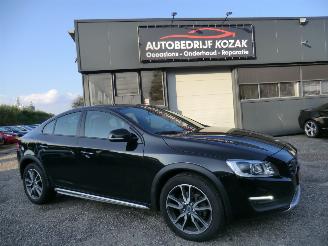 occasion passenger cars Volvo S-60 2.4 D4 Summum AWD automaat Leder Cruise 2015/9