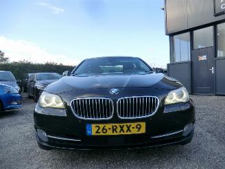 BMW 5-serie 525d High Executive LEER AUTOMAAT picture 6