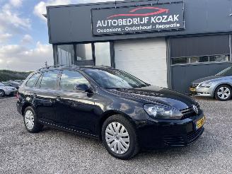 Voiture accidenté Volkswagen Golf Variant 1.6 TDI Trendline AIRCO 2010/11