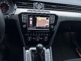 Volkswagen Passat 1.6 TDI Highline Airco NAVI Cruise PDC picture 15