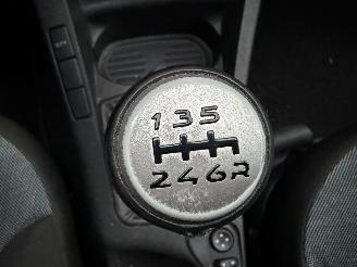 Fiat Stilo 1.4-16V Sporting AIRCO CRUISE LMV picture 16